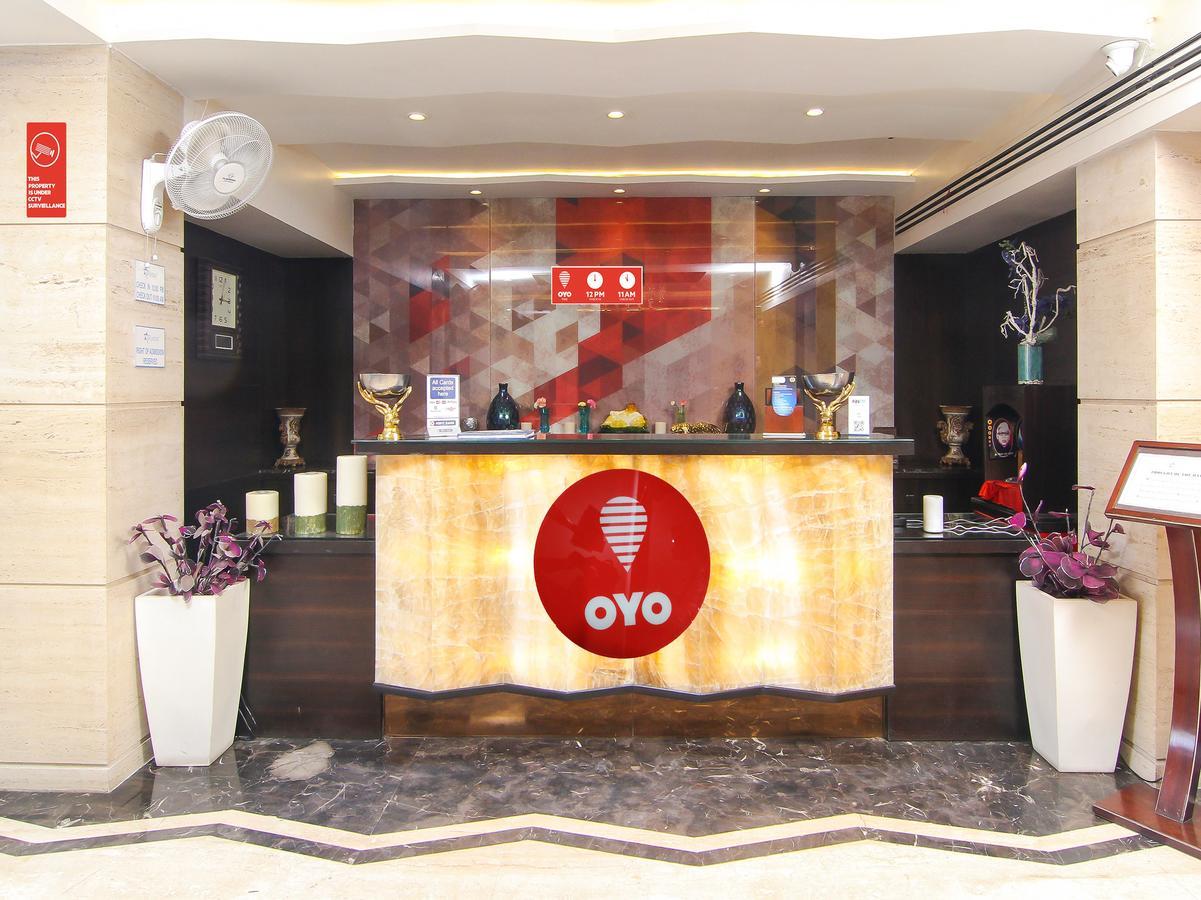 Oyo 12496 Skyotel Lucknow Buitenkant foto